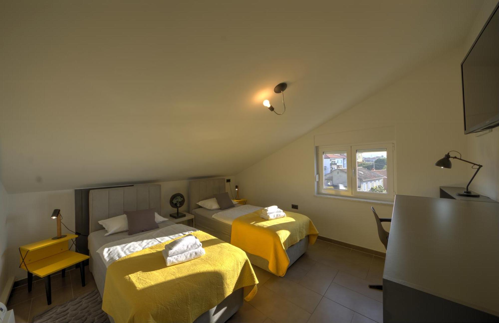 Penthouse Belvedere City View With Private Parking Rijeka Eksteriør billede
