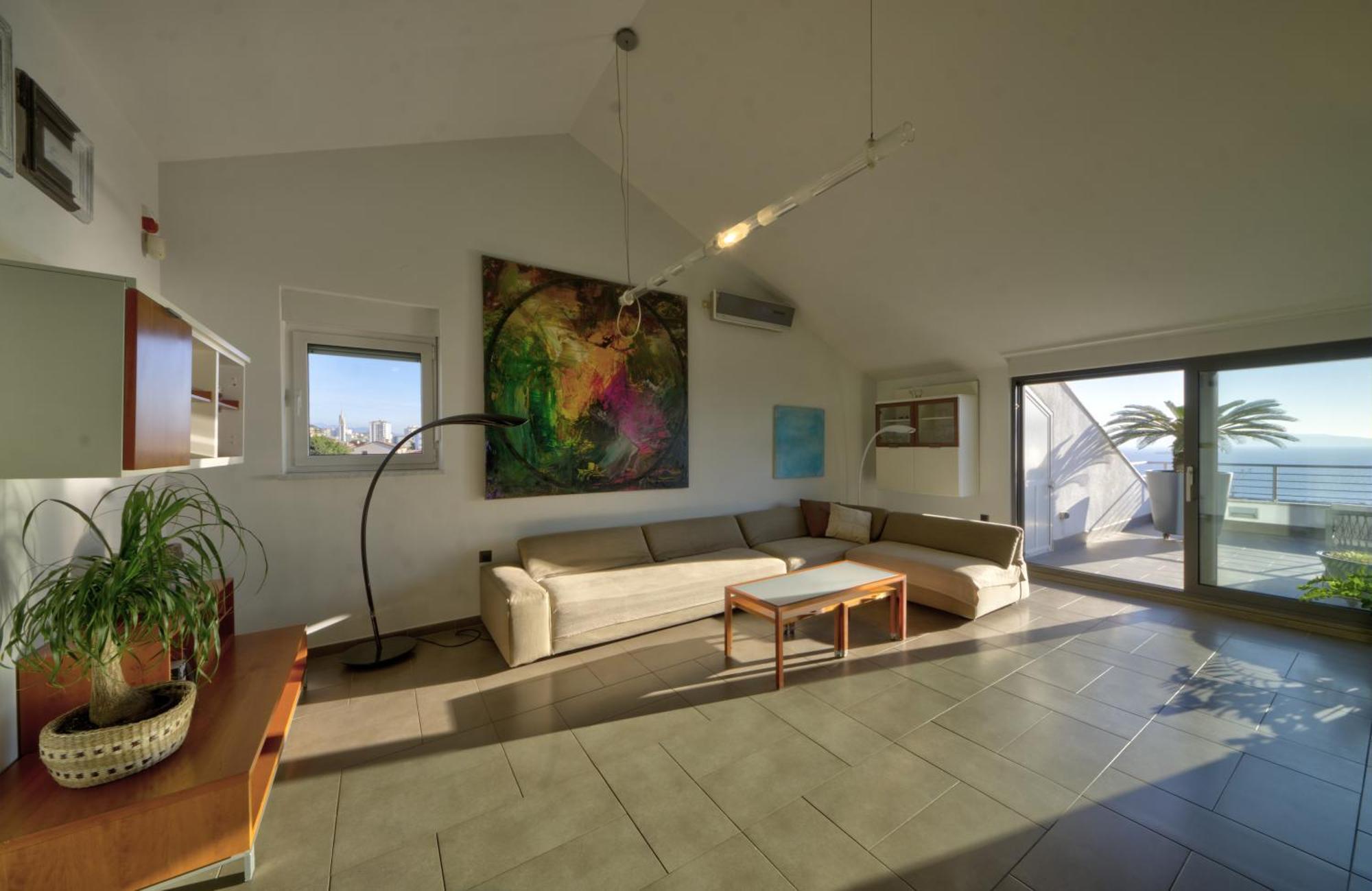 Penthouse Belvedere City View With Private Parking Rijeka Eksteriør billede